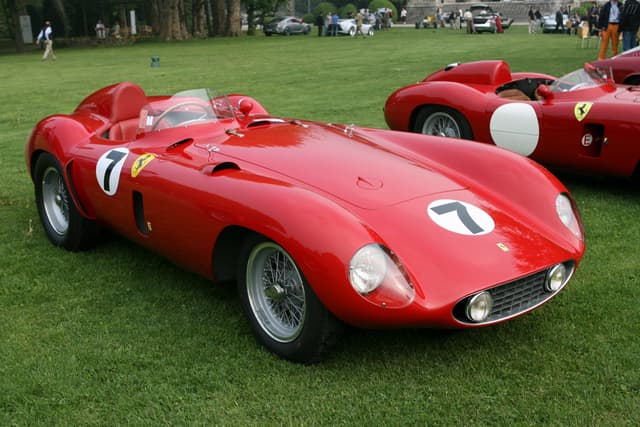 https://clovis-classics-public-assets.sfo3.cdn.digitaloceanspaces.com/listing/Ferrari 121 LM.jpg