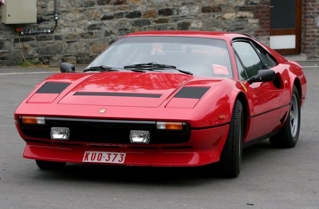 https://clovis-classics-public-assets.sfo3.cdn.digitaloceanspaces.com/listing/Ferrari 208.jpg